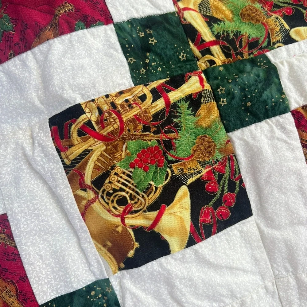 Vintage christmas quilt